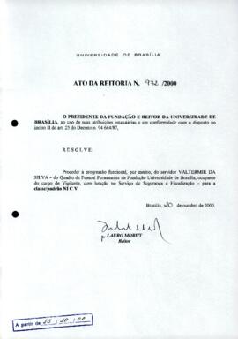 Ato da Reitoria nº 0972/2000